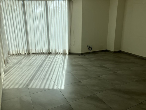 Depto. En Venta En Interlomas