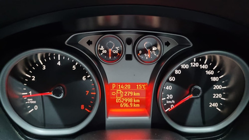 Ford Focus 2 2.0 Ghia At