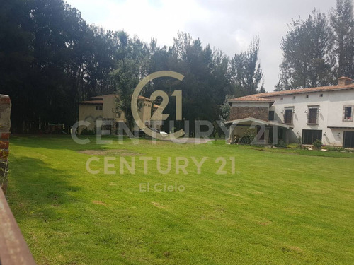 Lote En Venta En Fraccionamiento Valquirico De 743 M2,  Xoxtla, Tlaxcala.