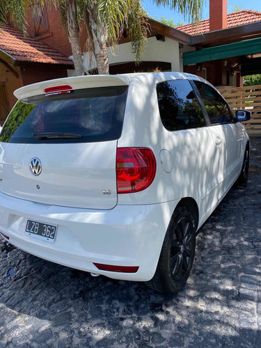 Volkswagen Fox 1.6 Highline 2012