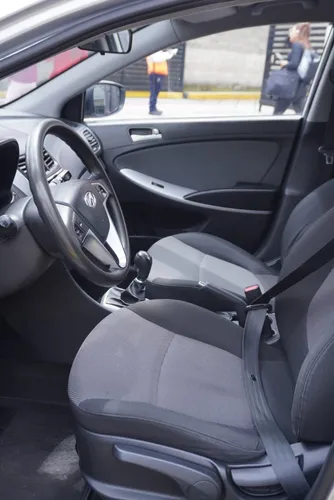 Hyundai Accent 1.6l 5 p