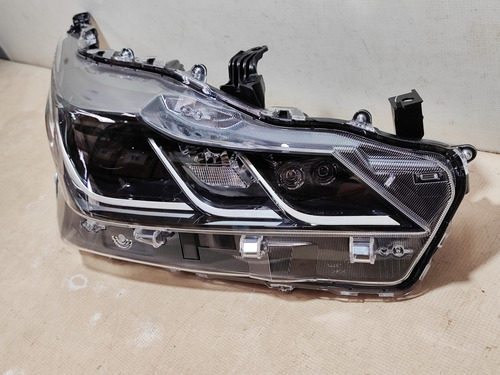 Farol Direito Toyota Corolla Com Led 19/24 8113002u90