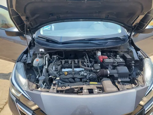 Nissan Versa 1.6 Sense Cvt