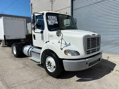 Freightliner M2 112