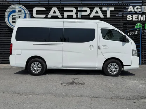 Nissan Urvan 2.5 Nv350 12 Pas Aa Mt