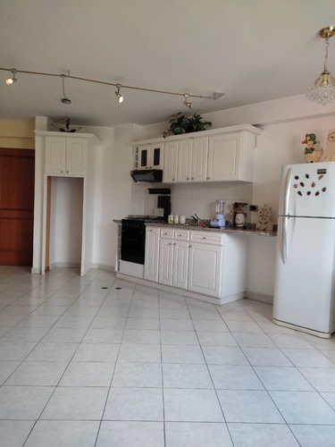 Imagen 8 de 14 de Camila Espinosa Vende Apartamento Tipo Estudio. Res. Bello Campo, Mañongo Cerca Del C.c Sambil, Valencia Carabobo