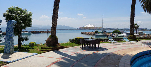 Imagen 3 de 14 de Apartamento Frente Al Mar Equipado En Alquiler