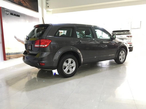 Imagen 6 de 17 de Dodge Journey Se 2018 0km.