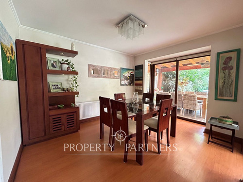 Espectacular Casa En Exclusivo Condominio De Camin...