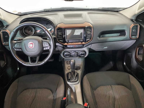 Imagem 11 de 15 de Fiat Toro Volcano 2.4 16v Flex Aut