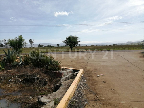 Terreno En Venta En El Abrojo, Ixtapan De La Sal, Estado De México