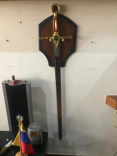 Imagen 6 de 6 de Espada Masónica Con Base Para Pared