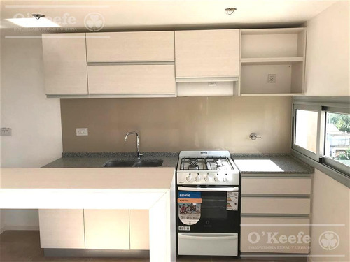 Departamento En Venta De 3 Ambientes En Altos De Sol, Berazategui