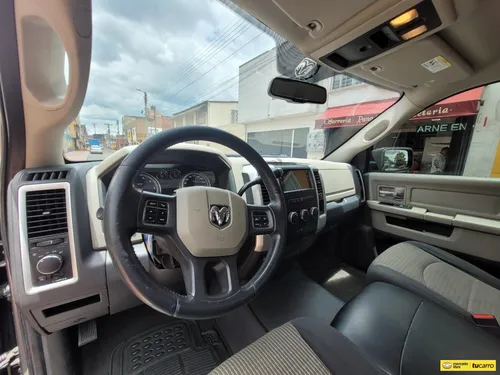 Dodge Ram 5.7 1500 Slt 4x2