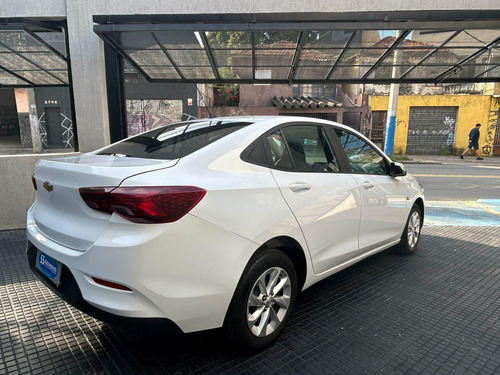 Chevrolet Onix plus SEDAN Plus LT 1.0 12V Flex 4p Mec.