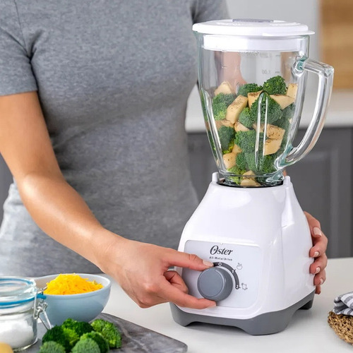 Licuadora Oster Blstkag-wrd Vaso Vidrio 1.5 Lts 800 W