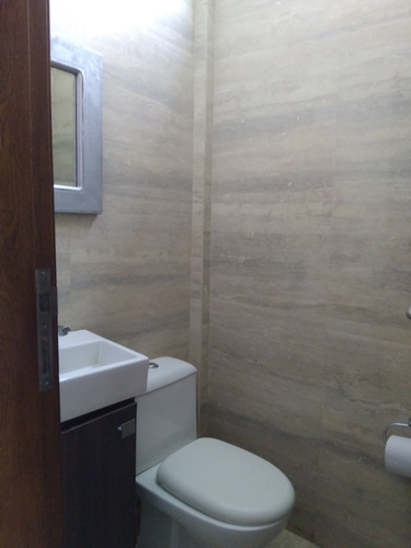 Imagen 7 de 12 de Se Vende Casa De 5 Habitaciones San Miguel