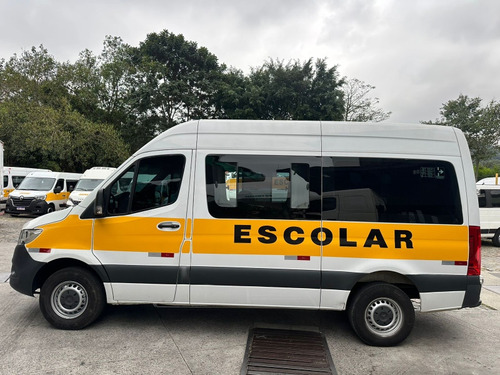 Mercedes-Benz Sprinter Furgão 2.2 314 Street Cdi Longo Teto Alto 10,5m3 5p 6 marchas