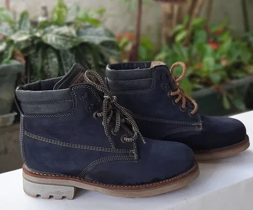 Botas loblan usadas hot sale