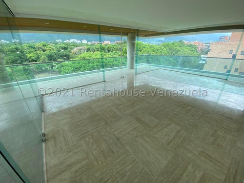Pent-house En Venta Urb. Campo Alegre, Caracas. 24-26693 Yf
