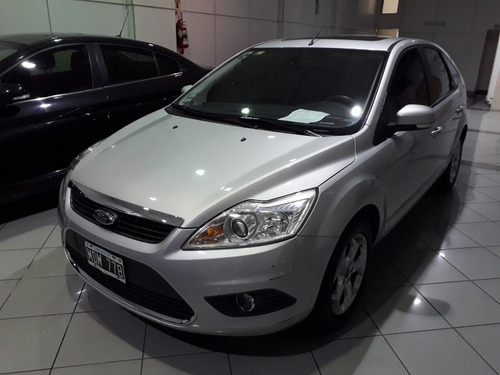 Ford Focus 5 Ptas Ghia 2013, Concesionario Oficial