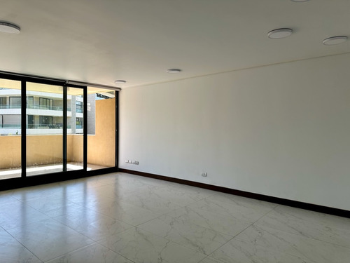 Amplio Departamento Comandante Malbec /mall Portal La Dehesa