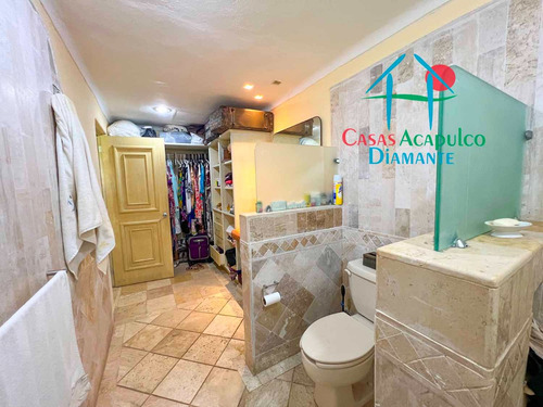 Cad Son Vida Barbados 3. Hermosa Casa Con Terraza Con Barra Bar Y Salida A La Alberca Del Clúster