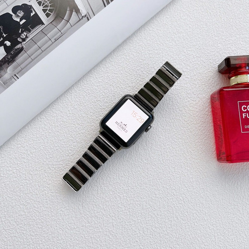 Imagen 2 de 3 de Malla Metalica Premium Para Apple Watch 38/40/41 42/44/45