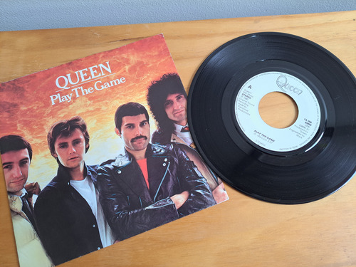 Vinilo Queen,  Play The Game  Single 7 PuLG. 1980 Holanda Ex