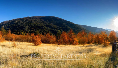 Patagonia, Excepcional Nacimiento Del Rio Baker