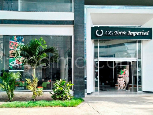 Imagen 2 de 16 de Local En Maracay, Torre Imperial Para Negocio