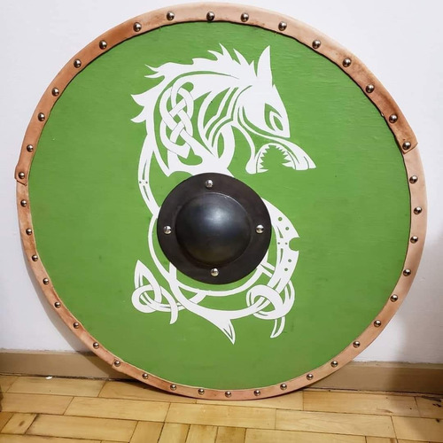 Escudo Viking/ Round Shield/ Viking Shield