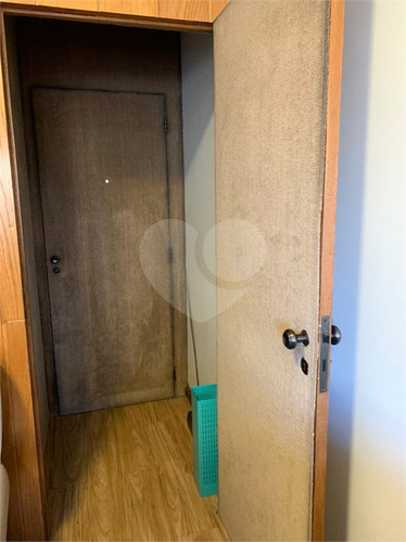 Imagem 9 de 15 de Vende/aluga Sala Comercial No Bairro Petrópolis. - Reo600615