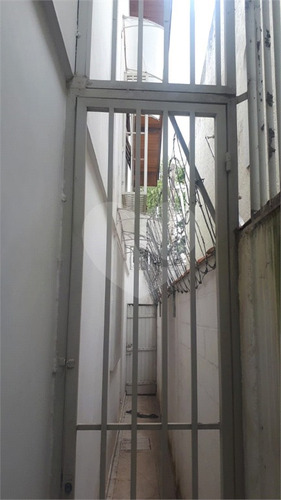 Imagem 22 de 30 de Casa Residencial Ou Comercial Reformada Com 6 Salas Amplas + 2 Vagas !!! - Reo120126