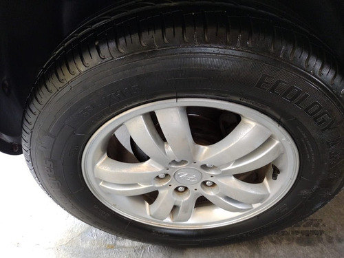 Imagem 6 de 14 de Hyundai Tucson 2.0 Mpfi Gl 16v 142cv 2wd