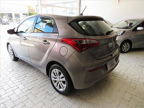 Hyundai Hb20 Comfort Plus 1.0 12v Turbo Flex 4p Manual 2017