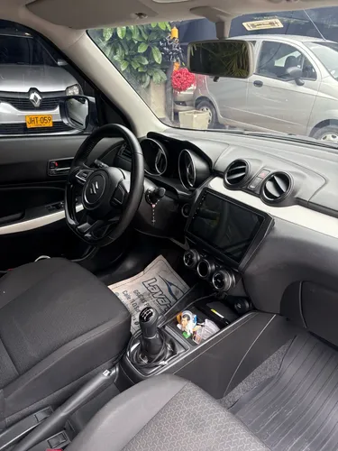 Suzuki Swift 1.2 Hybrid 2Wd