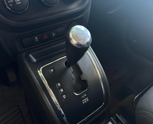 Jeep Compass 2.0 SPORT 4X2 16V GASOLINA 4P AUTOMÁTICO