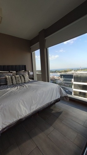 Imagen 26 de 27 de Hermoso Departamento De Categoria ,con Muy Lindas Vistas Al Rio Y A La Ciudad. Seguridad 24hs. Cochera Cub, Piscina, Gym, Laundry, Sum, Parrillas, Sauna, Jacuzzi, Cocheras Cortesía. Apto Profesional.