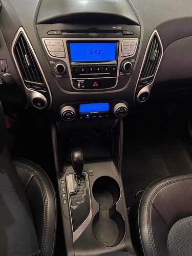 Imagen 18 de 21 de Hyundai Tucson 2.0 Gls 4x4 At Nd