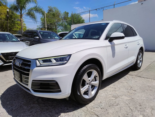 Audi Q5 2.0 L T Elite Dsg