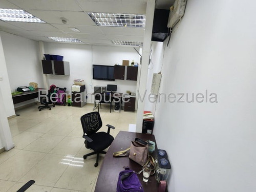 Se Vende Local En El Centro De Caracas