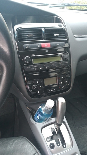 Fiat Linea 2010 1.9 16v Absolute Flex Dualogic 4p
