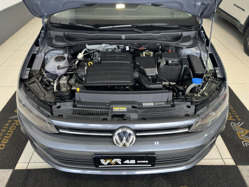 Volkswagen Virtus 1.6 MSI TOTAL FLEX AUTOMÁTICO