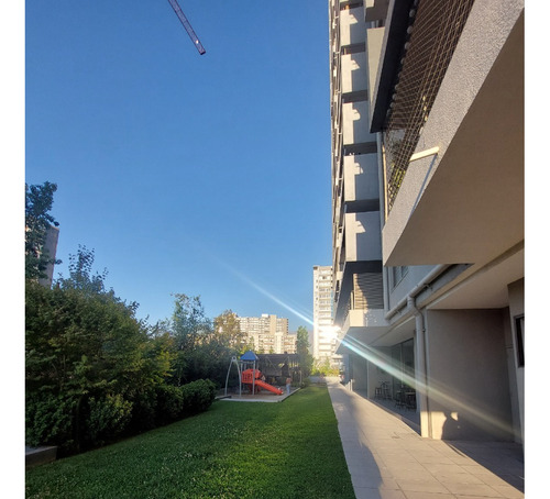 Arriendo Lindo Y Comodo Departamento Cercano A Linea De Metr