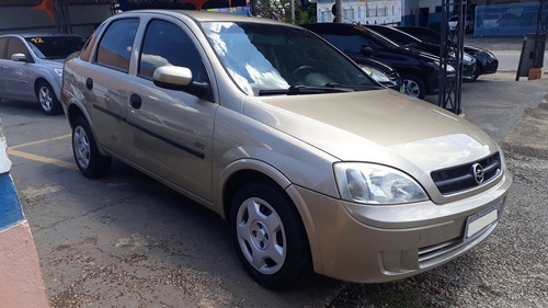 Chevrolet - Novo Corsa Sedan 2006 Lindo