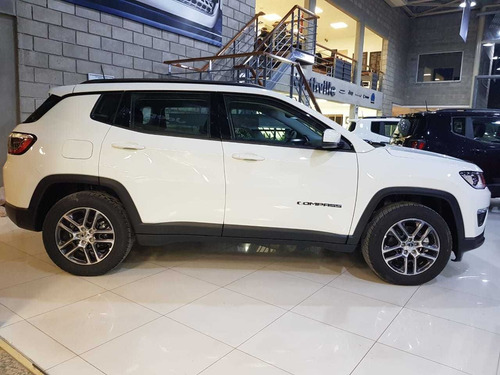 Jeep Compass 2.4 Sport Automatica 2021