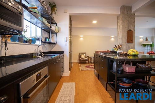 Imagem 1 de 11 de Apartamento - Liberdade - Sp - 644681