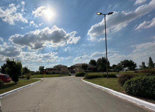 Lote 800 M2 - Barrio Santa Rita