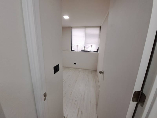 3hab, 2 Baños, Estac Y Bodega - Lo Ovalle Con Gran Avenida